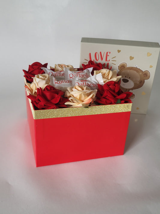 Bear/ Love you Squere Box with Raffaello and Artificial Roses